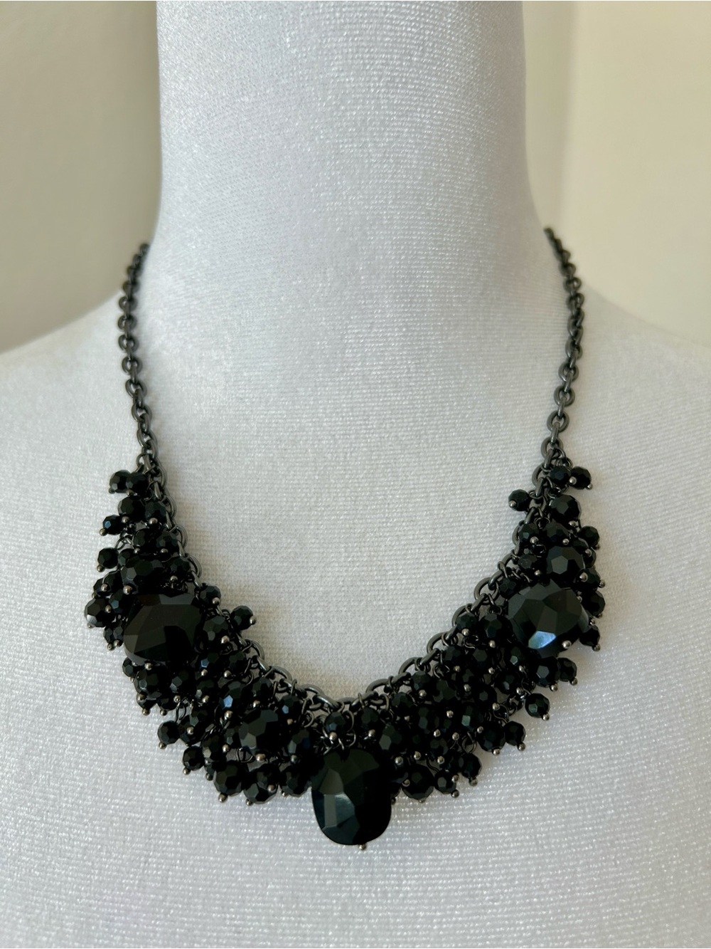 Black Statement Bib Necklace - Elegant Cluster Design